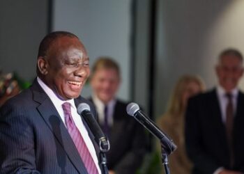 Auf Druck der USA: Frankreich zieht seine Einladung an Südafrika zum G7-Gipfel zurück