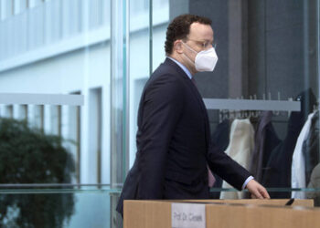 Bitte weitergehen – es gibt nichts zu sehen: Verfahren wegen Maskenkäufen gegen Spahn eingestellt