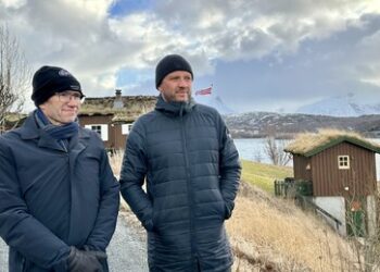 Estland: Fünf Matrosen und ein Ruderboot für Hormus