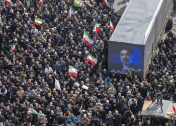 Iran: Oberster Führer Chamenei verspricht Rache für Kriegsopfer