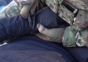 Mann soll Anschläge auf russische Militärflugzeuge geplant haben – Festnahme durch FSB