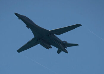 NATO-Verrat?: Spanien blockiert US-Bomber im "völkerrechtswidrigen" Krieg gegen Iran