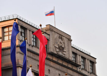 Russisches Parlament billigt Freiheitsstrafen für Leugnung des Genozids am sowjetischen Volk