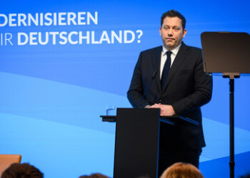 SPD-Neustart: Klingbeil will Steuerreform und Ende des Ehegattensplittings