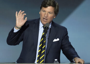 Tucker Carlson: "CIA bereitet Anklage wegen Spionage gegen mich vor"