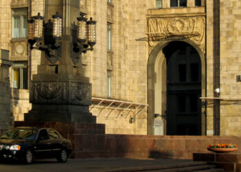 Russland bestellt japanischen Botschafter wegen Drohnen-Kooperation mit Kiew ein