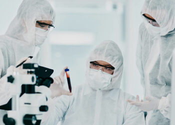 Biolabore, DNA-Proben und KI: Warum Moskau Alarm schlägt