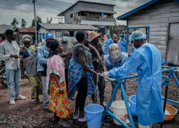 Gesundheitsfunktionäre warnen vor Geldmangel bei Ebola-Ausbruch