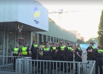 Hamburg: Großrazzia im "Ukraine-Haus" wegen hundertfachem Betrugs mit Kindergeld