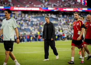 Merz: Die Nationalmannschaft ist nicht insolvent