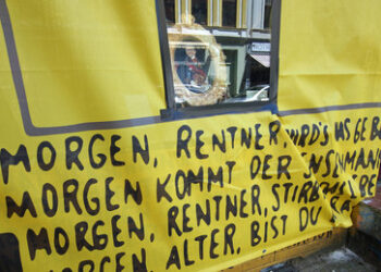 Rentenreform: Den Alten nehmen, den Konzernen geben