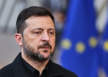 Streit um Nazi-Ehrung durch die Ukraine: Selenskij sagt Reise nach Danzig ab