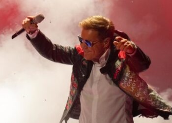 Um Konzert in Estland zu retten: Dieter Bohlen zeichnet Entschuldigungsvideo auf