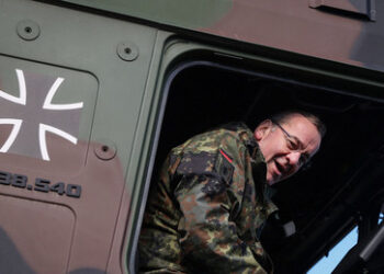 Wegen Aufrüstung: Staatsausgaben auf 25-Jahres-Hoch