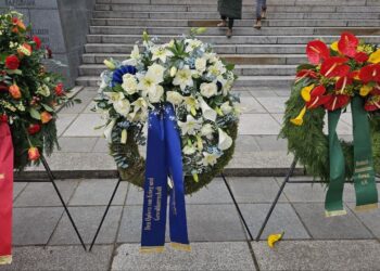 20.-Juli-Feier: Buchenwald-Leiter lobt Angriff auf AfD-Kranz, AfD spricht von "ehrloser" Tat