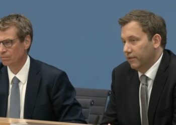 Alles für Rüstung – Klingbeil: "Müssen drei Jahrzehnte aufholen"