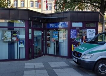 Baden-Württemberg: Haft für drei minderjährige Mädchen nach Messerattacke auf Geschwister