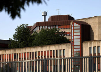 Die Überwachungsmaschine, Teil 1.2: Der Verfassungsschutz – seine Nase steckt in allem