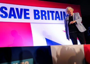 Schock in Großbritannien: Ex-Ministerin Widdecombe in ihrem Haus ermordet