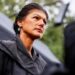 Wagenknecht über DDR-Hymne: Ostdeutsche sollen singen dürfen