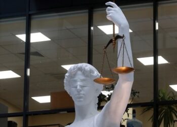 Grünen-Abgeordneter Janosch Dahmen erleidet Niederlage im "Lappen"-Prozess