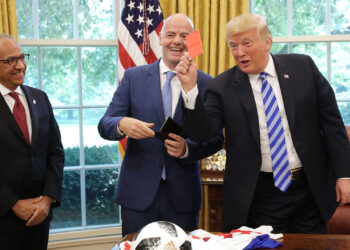 Infantino hat die Seele des Fußballs an den Teufel verkauft – jetzt versteckt er sich in der Wüste