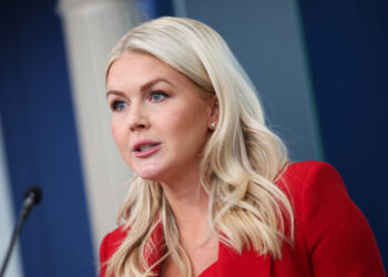 Karoline Leavitt verlässt Posten als Sprecherin des Weißen Hauses