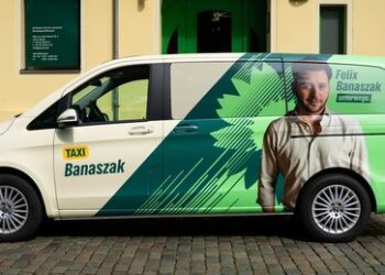 Landtagswahl: "Taxi Banaszak" – Grünen-Chef adaptiert als letzte Hoffnung Habecks Küchentisch