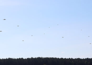 Medienbericht: Ukraine wollte Moskauer Flughäfen mit KI-gesteuerten Drohnen überfluten