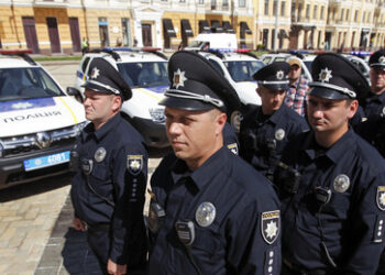 Medienbericht: Ukrainische Polizei fordert Einwohner von Saporoschje zum Verlassen der Stadt auf