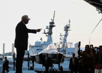 Nach Berichte über dramatische Zustände auf der USS Lincoln: Neuer US-Flugzeugträger nach Nahost
