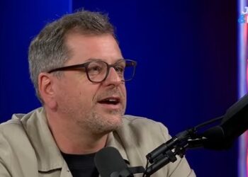 "Schreckliche Propaganda-Hetzportale" – Berliner Grünen-Politiker attackiert Apollo News und Nius