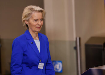 Bloomberg berichtet über angespanntes Treffen zwischen von der Leyen und Selenskij