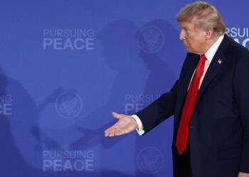 Geschäfte mit Russland als Anreiz für Kriegsende ‒ USA erwägen Kurswechsel