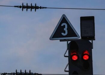 Nordrhein-Westfalen: Gelsenkirchener Hauptbahnhof nach Kabeldiebstahl für Stunden komplett gesperrt