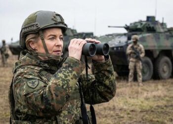 Von der Leyen will die Europäische Union in einen Militärblock verwandeln