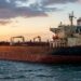 Alte Tanker überteuert: Auf dem Seeverkehrsmarkt tritt einzigartige Anomalie auf