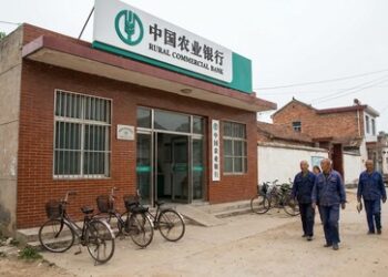 Chinas Bankenlandschaft schrumpft: Über 670 Bankinstitute im Jahr 2025 geschlossen