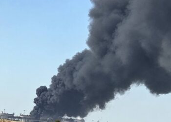 Huthi greifen Aramco-Anlage in Riad mit Raketen und Drohnen an