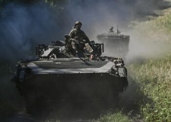 Kriegskorrespondent berichtet: "Die Front bricht an allen Enden auseinander"