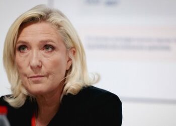 Marine Le Pen stellte in Brüssel ihre Pläne zum Rückbau der Befugnisse der EU-Kommission vor